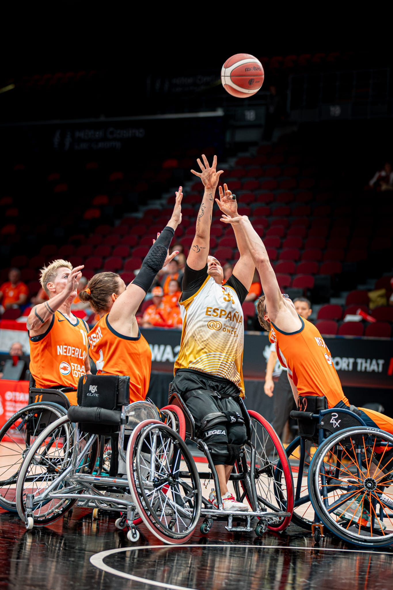 75-38. España no puede dar la sorpresa ante Países Bajos y cae en cuartos