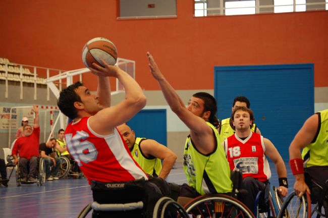 EL SANT FELIÚ CAMPEÓN DE LA FASE DE ASCENSO, LE ACOMPAÑARÁN EN LA DIVISIÓN DE HONOR B EL BASKETMI FERROL Y EL ARRAYÁN 