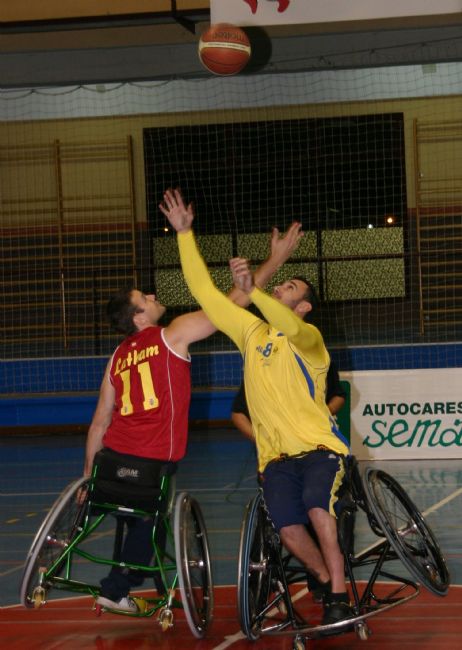 CID CASA MURCIA GETAFE, 84- BSR LAS PALMAS DE G.C., 72. LA VICTORIA SE MUESTRA ESQUIVA CON EL EQUIPO CANARIO
