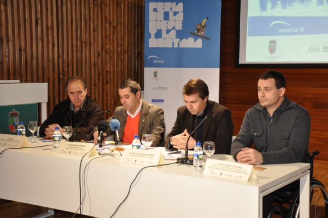NEVARIA 2011 INICIA SU PROGRAMA DE ACTIVIDADES CON LA INAUGURACIÓN DE UNA EXPOSICIÓN SOBRE DEPORTE Y DISCAPACIDAD