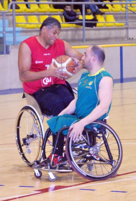ALDASA AMFIV, 66- CAI ZARAGOZA, 56. UN SÓLIDO ALDASA DOMINA DE PRINCIPIO A FIN AL CAI Y CASI ASEGURA LA PERMANENCIA