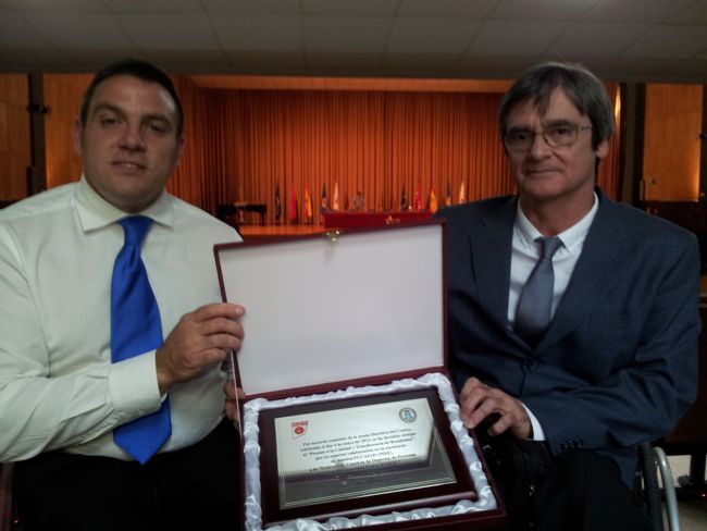 LA FEDDF PREMIADA POR LA FACULTAD DE CIENCIAS DEL DEPORTE Y DE LA EDUCACIÓN FISICA ( INEF ) DE MADRID