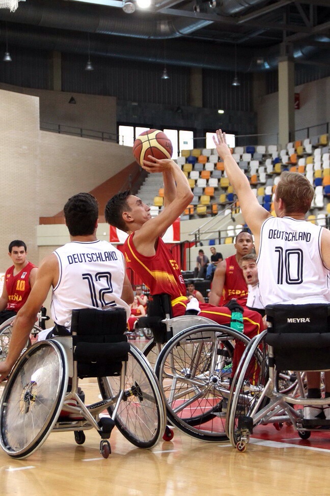SEGUNDA JORNADA DEL CAMPEONATO DE EUROPA SUB22 DE BALONCESTO EN SILLA DE RUEDAS , QUE HA SUPUESTO LA PRIMERA DERROTA DE LA SELECCIÓN ESPAÑOLA POR 50 Â– 33 CONTRA ALEMANIA