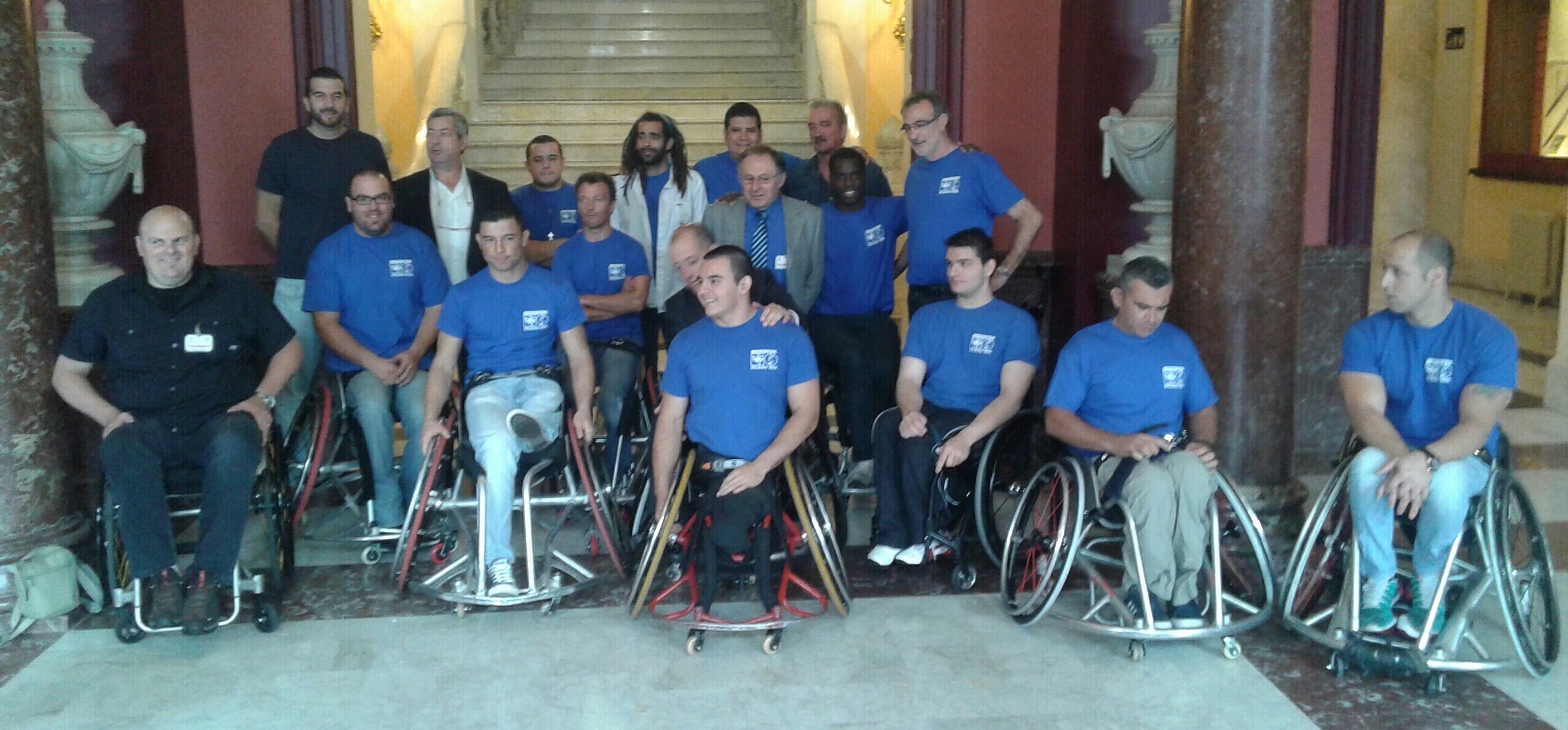 EL BIDAIDEAK BILBAO BSR PRESENTA SU EQUIPO PARA LA TEMPORADA 14/15 EN EL AYUNTAMIENTO DE BILBAO 