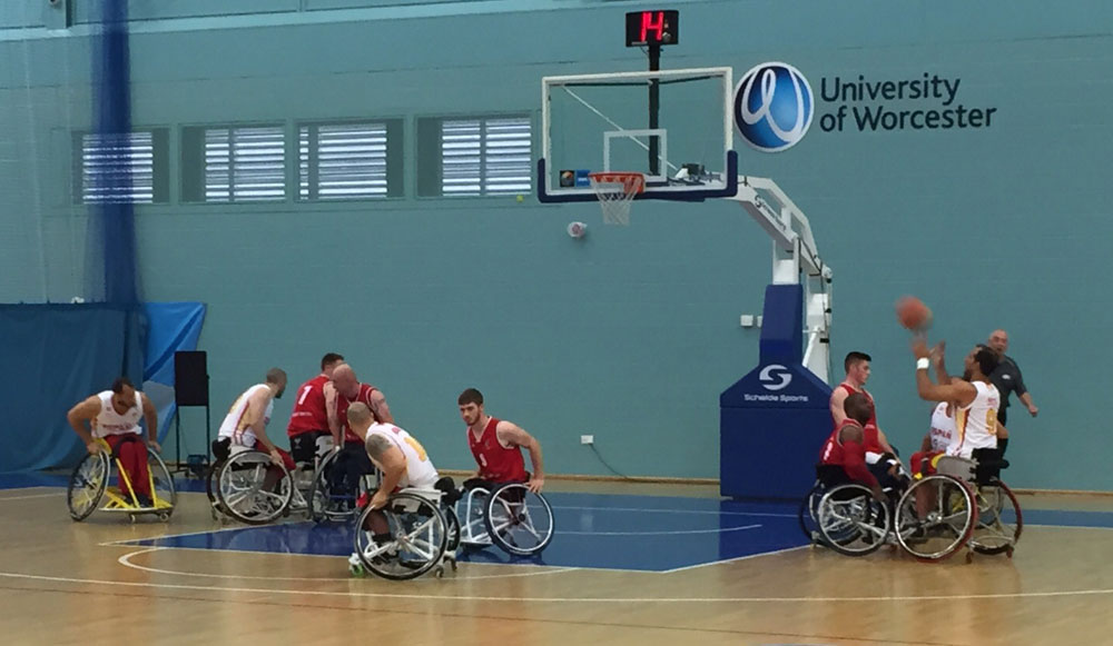Segundo amistoso contra Gran Bretaña en Worcester, con derrota por 45-64