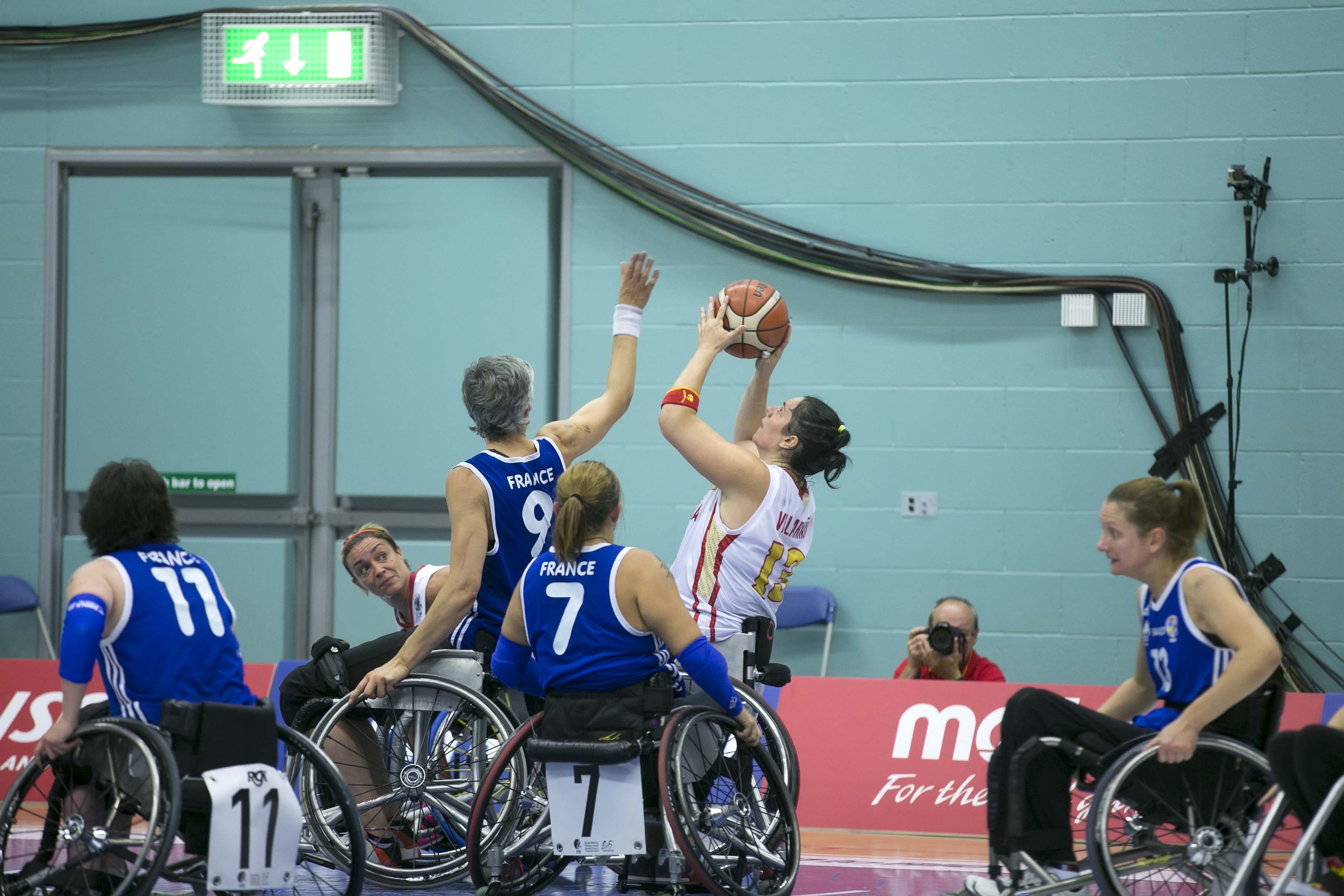 La selección femenina, virtualmente fuera de las semifinales del Europeo de BSR