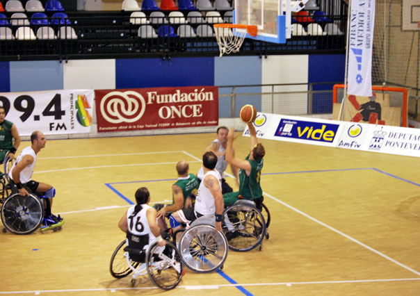 EL ALDASA APELA A LA EPICA PARA REMONTAR 15 PUNTOS Y GANAR EN BADAJOZ