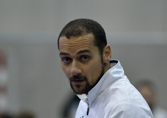Abraham Carrión: “Lo que le pido a los jugadores del BSR Amiab es que sean un equipo competitivo”