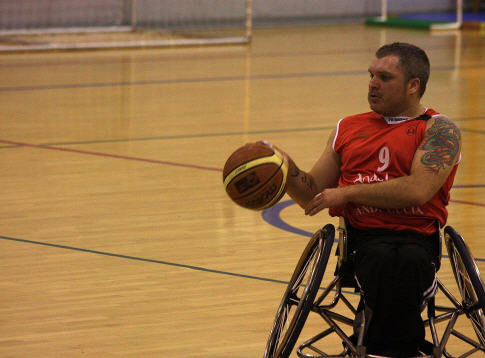 BALONCESTO S.R. VICTORIA TAN APURADA COMO VALIOSA DEL ONCE ANDALUCÍA