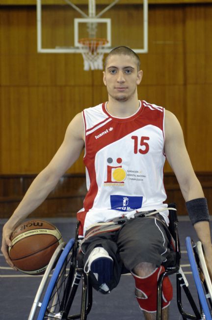 BALONCESTO S.R. El FUHNPAIIN-PERALEDA ASEGURA LA TERCERA PLAZA