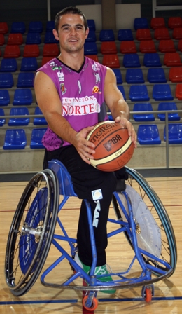 EL JUGADOR AUSTRALIANO DEL F.GRUPO NORTE, KNOWLES, EN LA FINAL DEL MUNDIAL