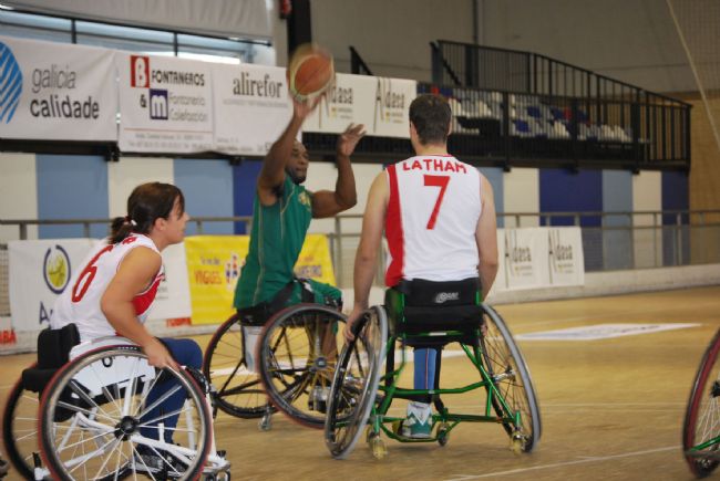 ALDASA AMFIV Â– FUHNPAIIN PERALEDA 	49-71. EL ALDASA CAE EN UN PARTIDO SENTENCIADO DESDE EL PRIMER MINUTO