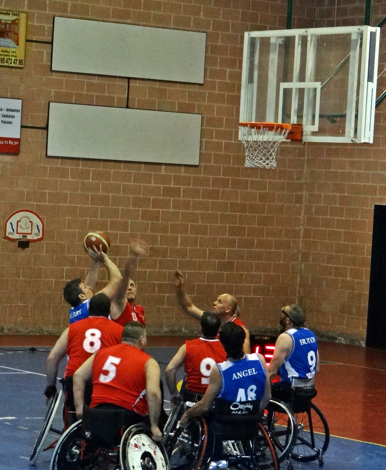 Los nazarenos se enfrentan al Caja Vital Zuzenak en el primer choque de la eliminatoria previa a la Final Four para ascender a la máxima categoría