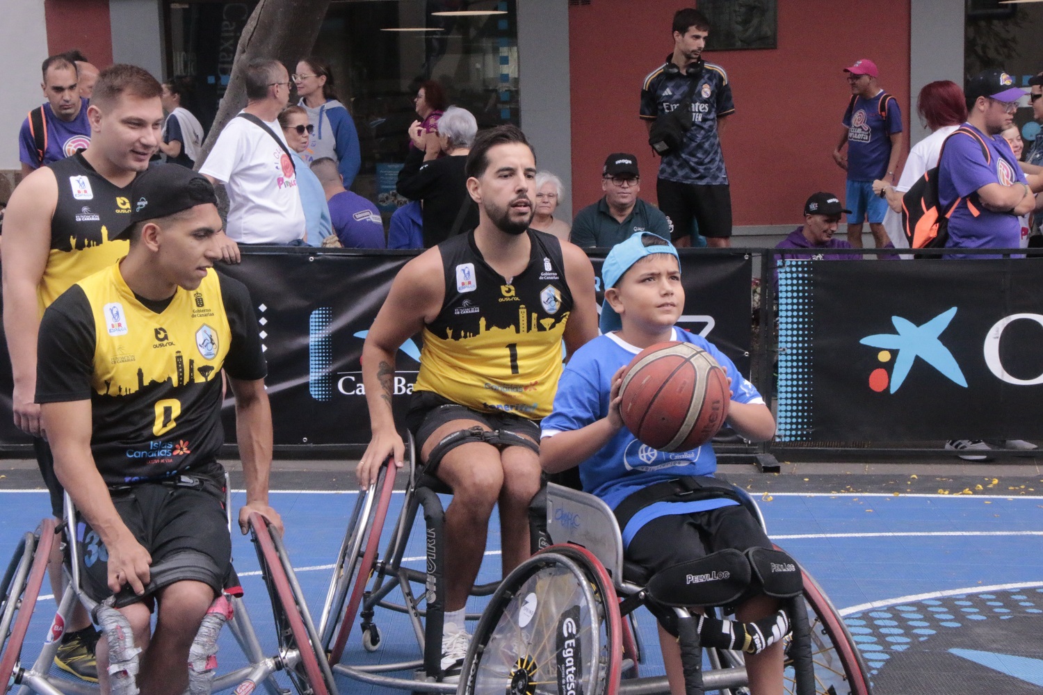 La Laguna se convirtió en epicentro del baloncesto urbano con la llegada del Circuito 3x3 CaixaBank