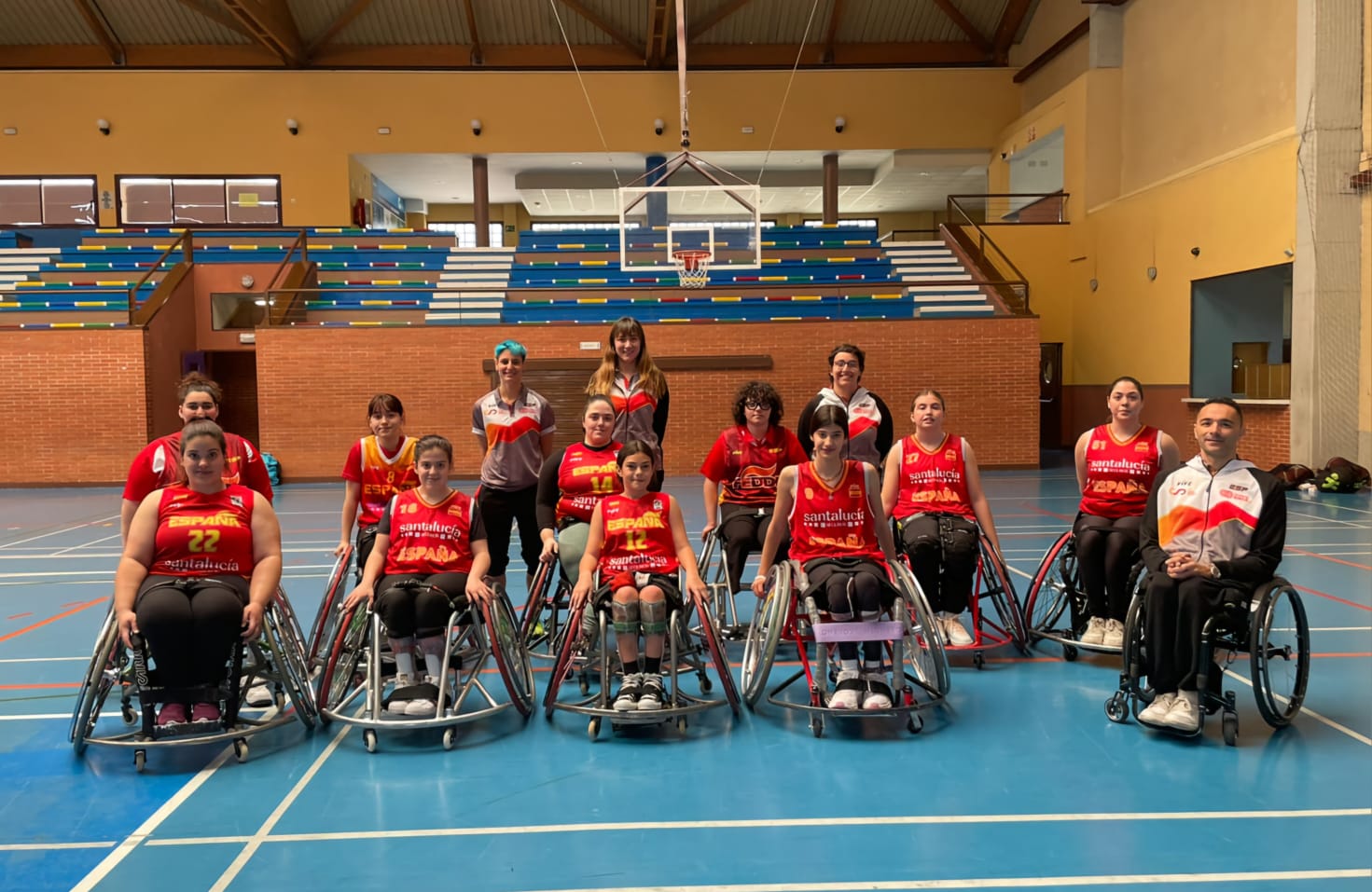 La selección sub25 femenina inicia nueva etapa con un grupo muy joven y renovado
