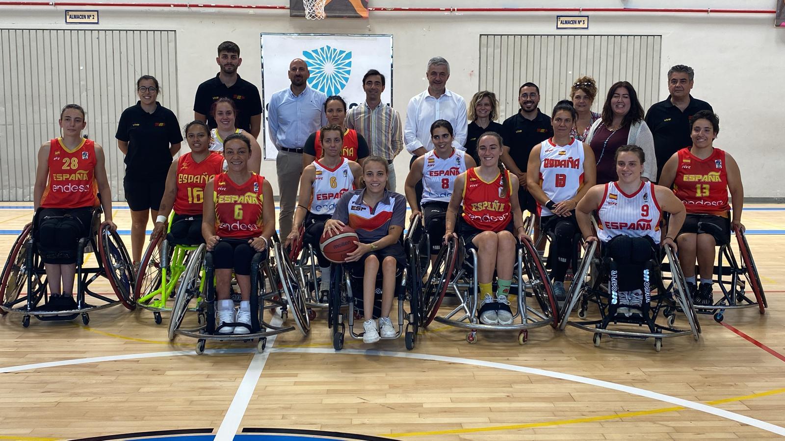 La selección femenina sienta las bases de su filosofía de juego en la concentración de San Agustín del Guadalix