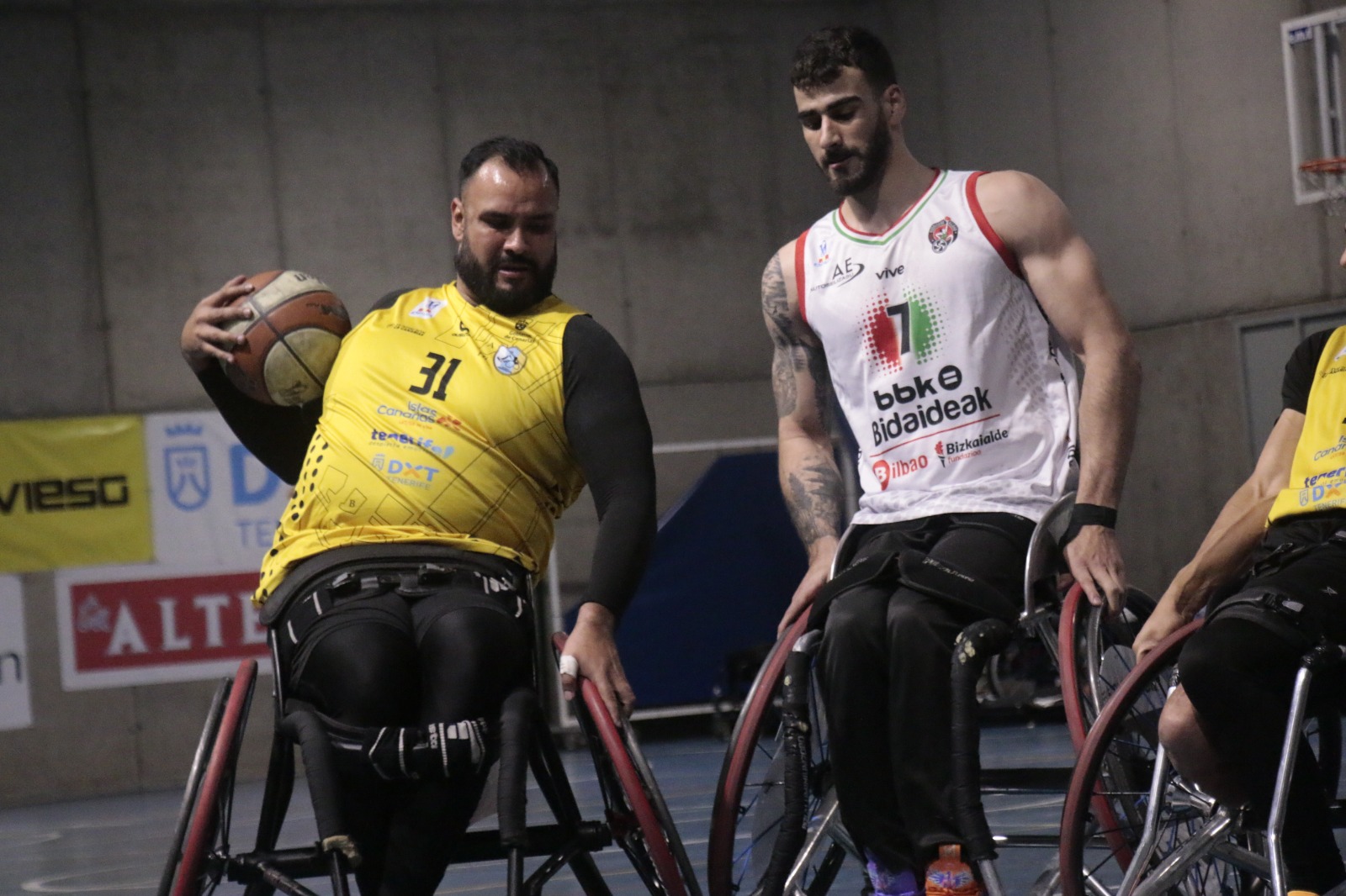 Amiab Albacete se mantiene líder, BBK Bidaideak invicto y Econy se lleva el derbi canario