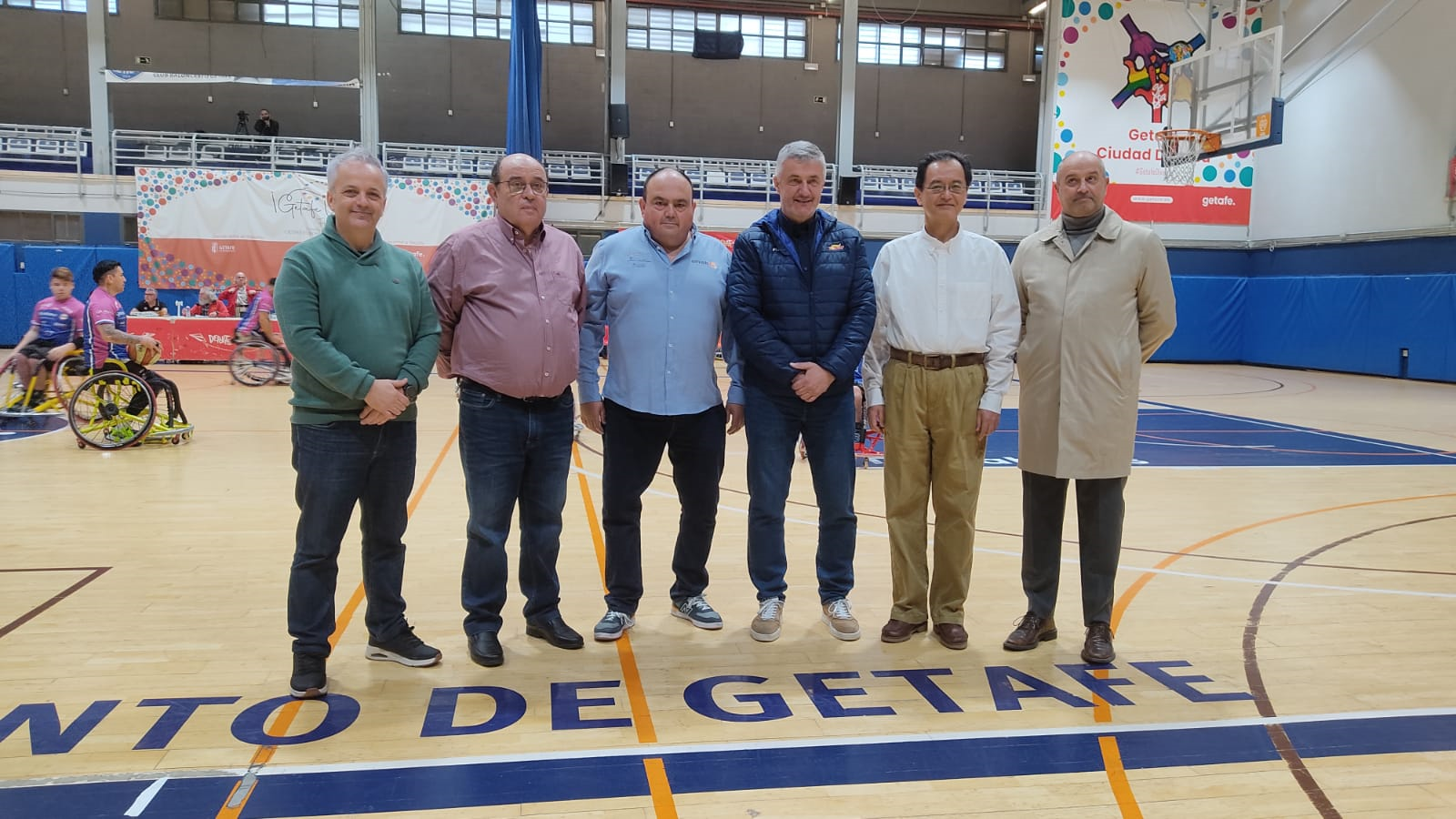 El embajador de Japón en España acude al debut de Reo Fujimoto con Amiab Albacete