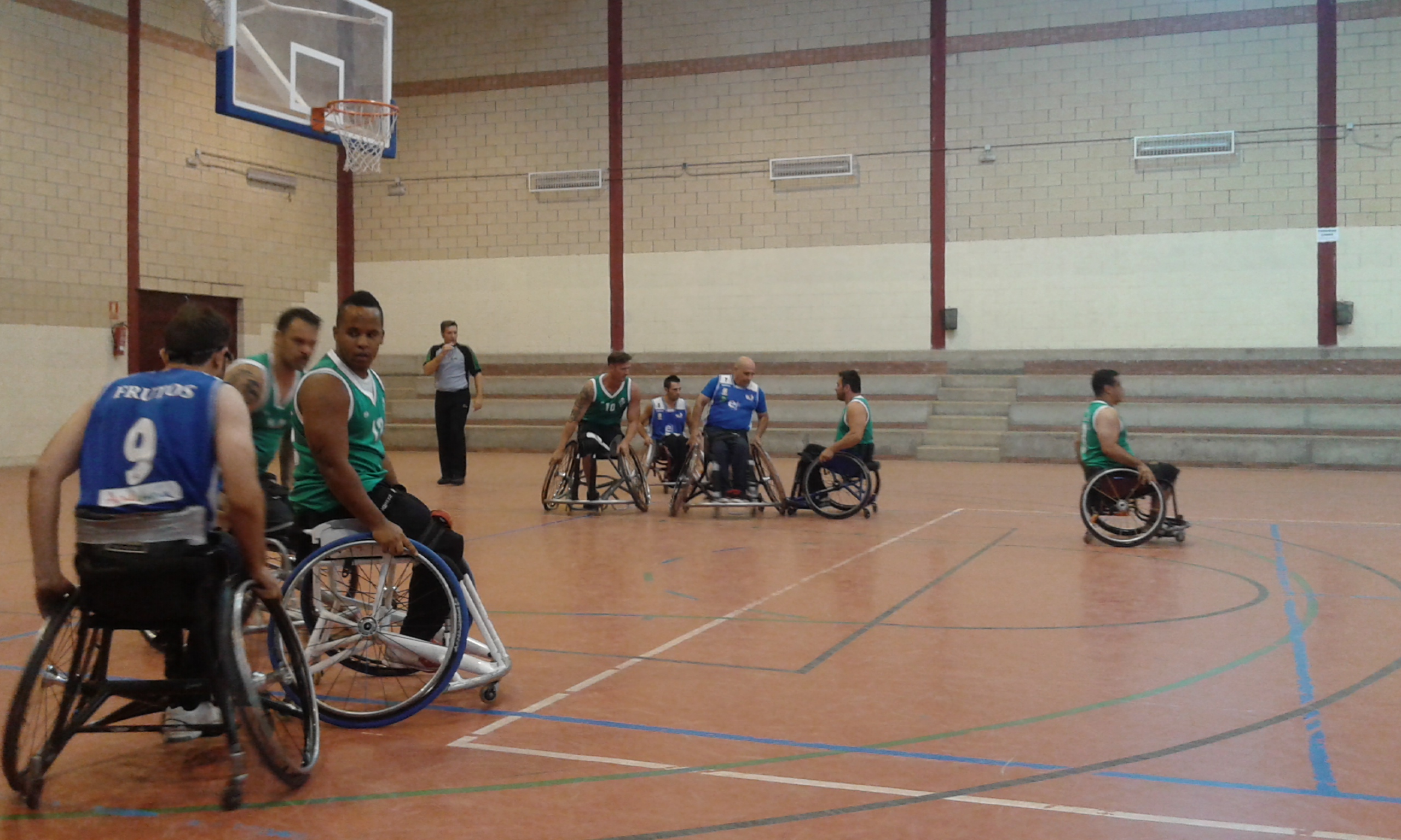 Digno papel del BSR Vistazul en Badajoz
