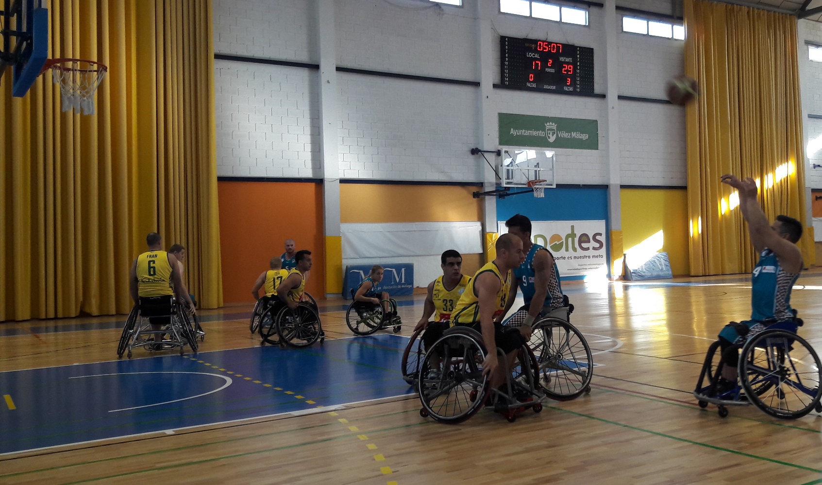 El BSR Amiab Albacete ganó al Amivel en el último encuentro de la pretemporada (51-80)