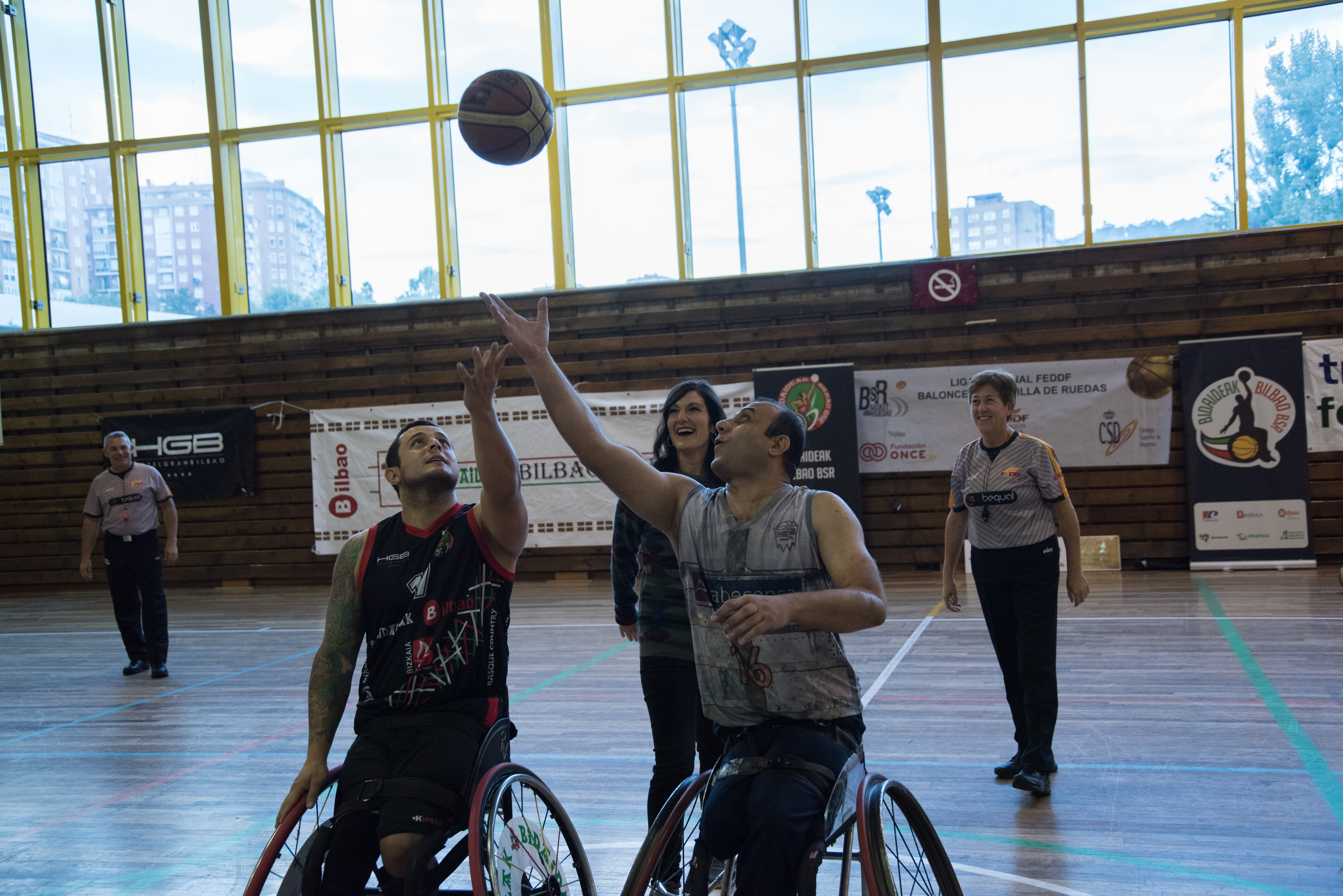 Bidaideak Bilbao 68 vs Abencosa Basketmi 54
