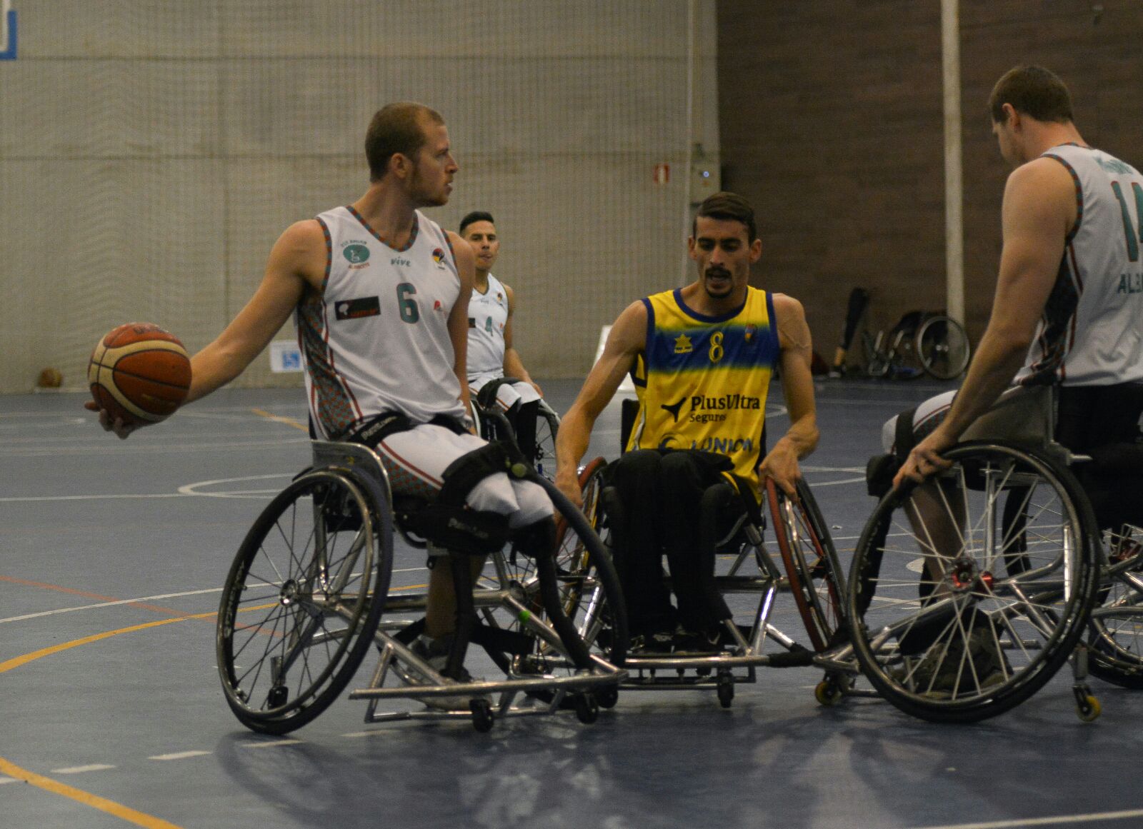 El BSR Amiab Albacete acabó perdiendo ante el Ilunion un encuentro que tuvo casi siempre a su favor (69-74)