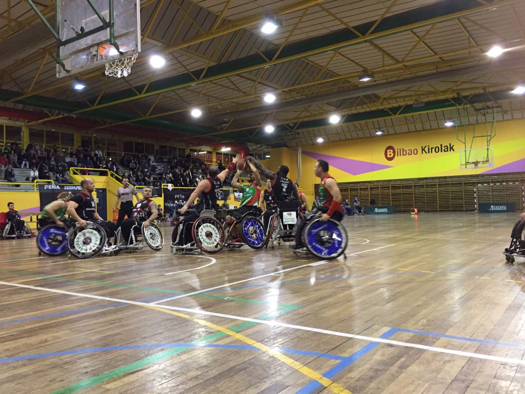 Bidaideak Bilbao BSR 82 - 51 Fundación Vital Zuzenak