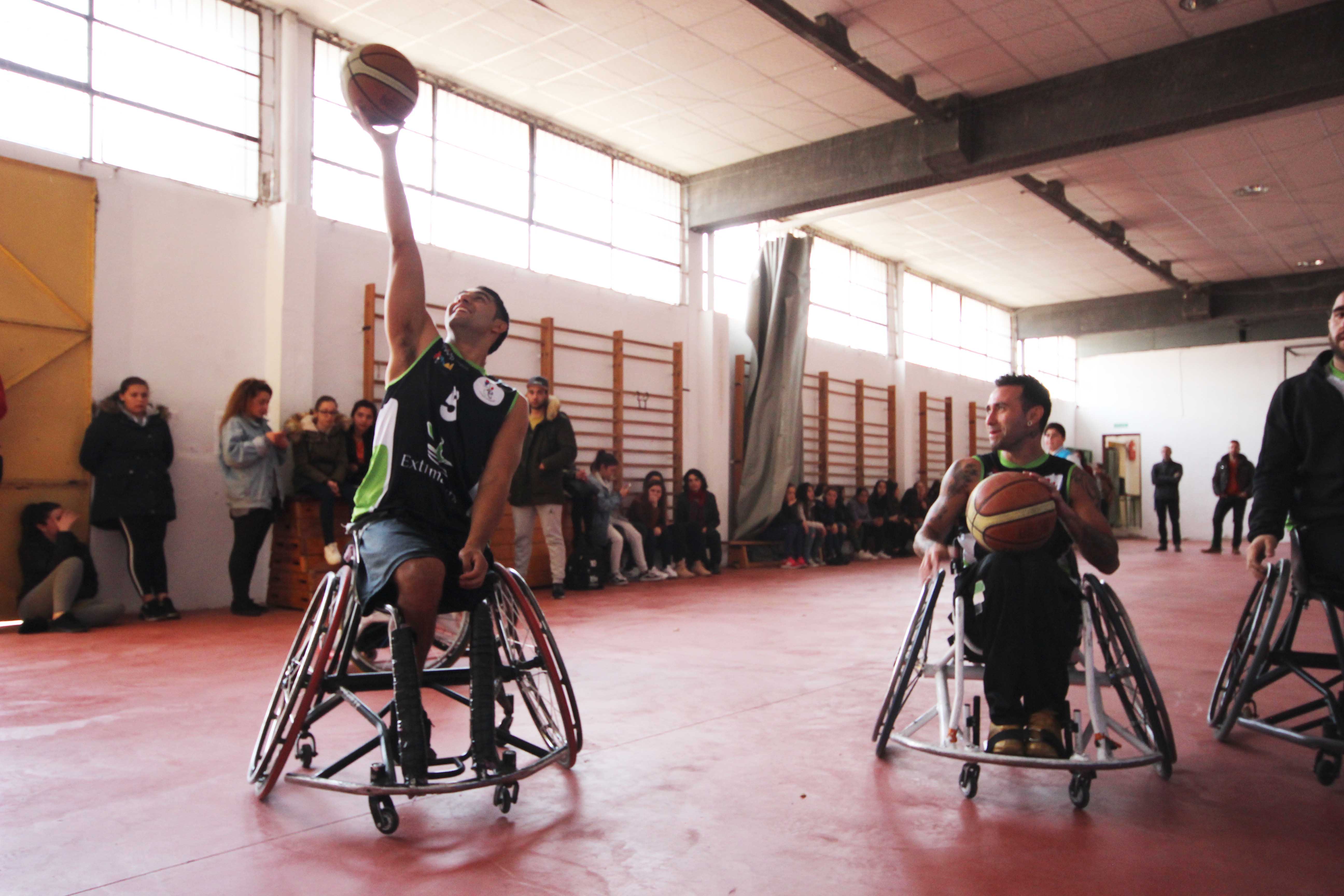 El Mideba Extremadura participa en el Día del Centro del IES San José
