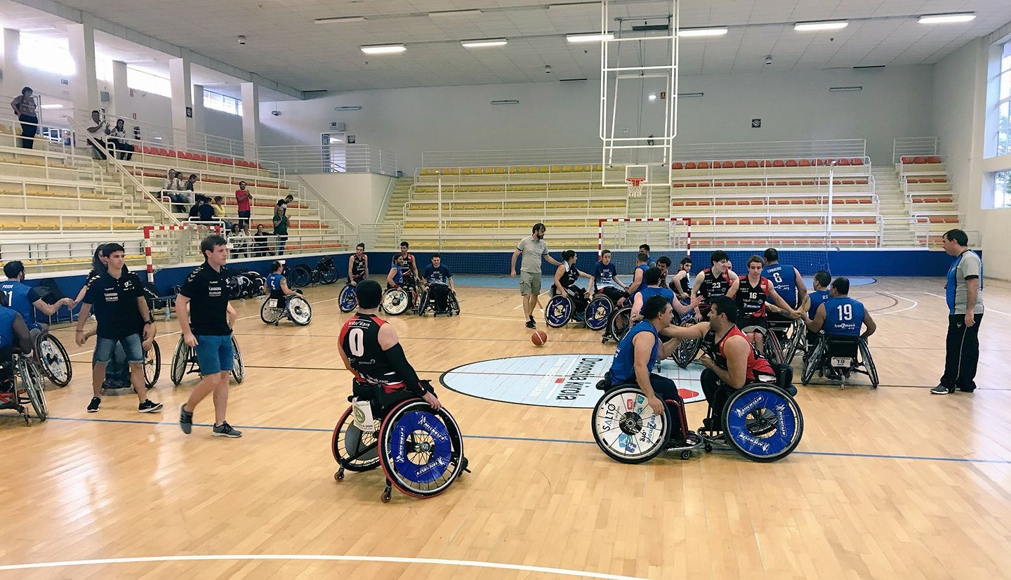 El Fundación Vital Zuzenak vence al Salto Bera Bera en su tercer amistoso de la pretemporada (47-60)