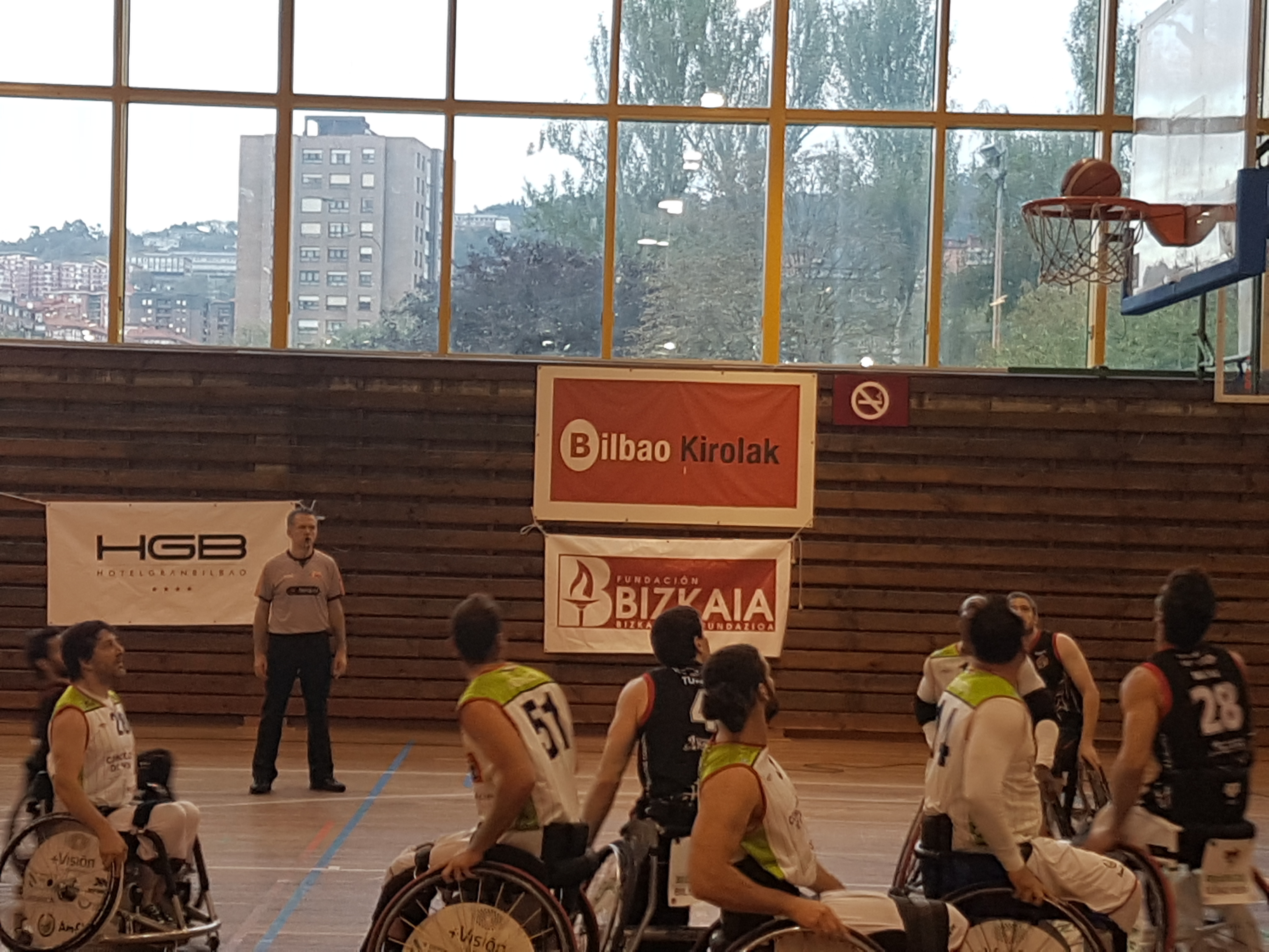 74-75 El Amfiv se lleva los puntos tras una prórroga de infarto