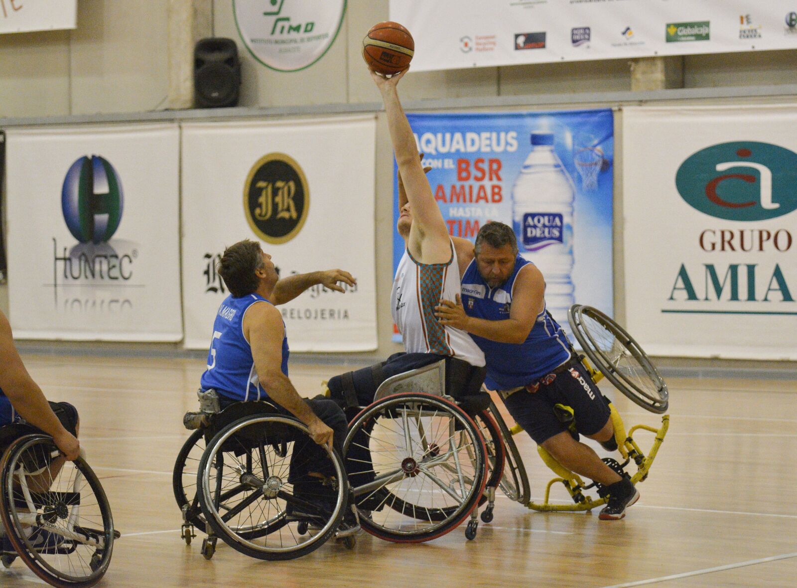 El BSR Amiab Albacete sumó su cuarta victoria consecutiva ante el Vistazul (96-42)