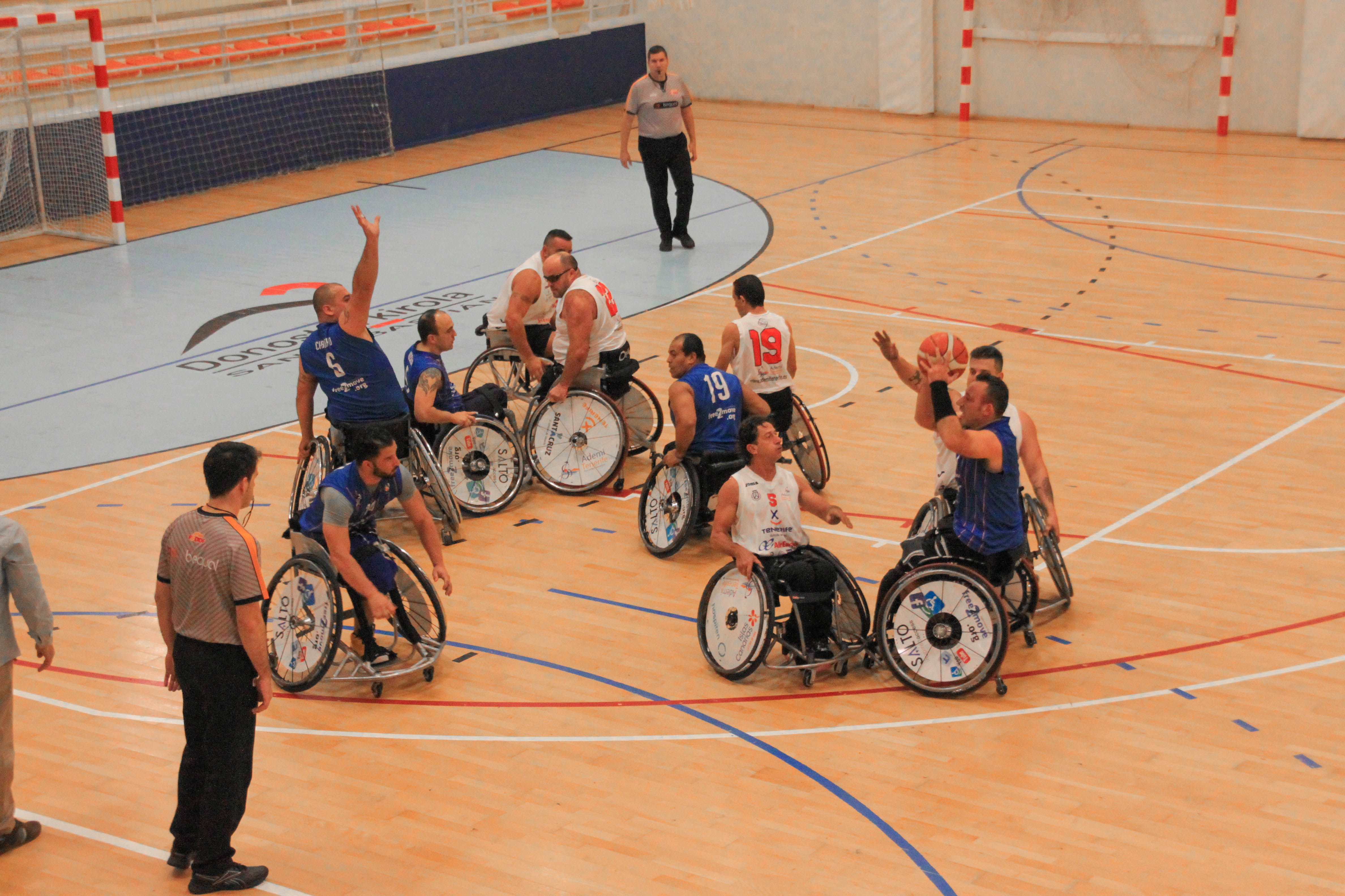 SALTO Bera Bera 64-52 Ademi Tenerife