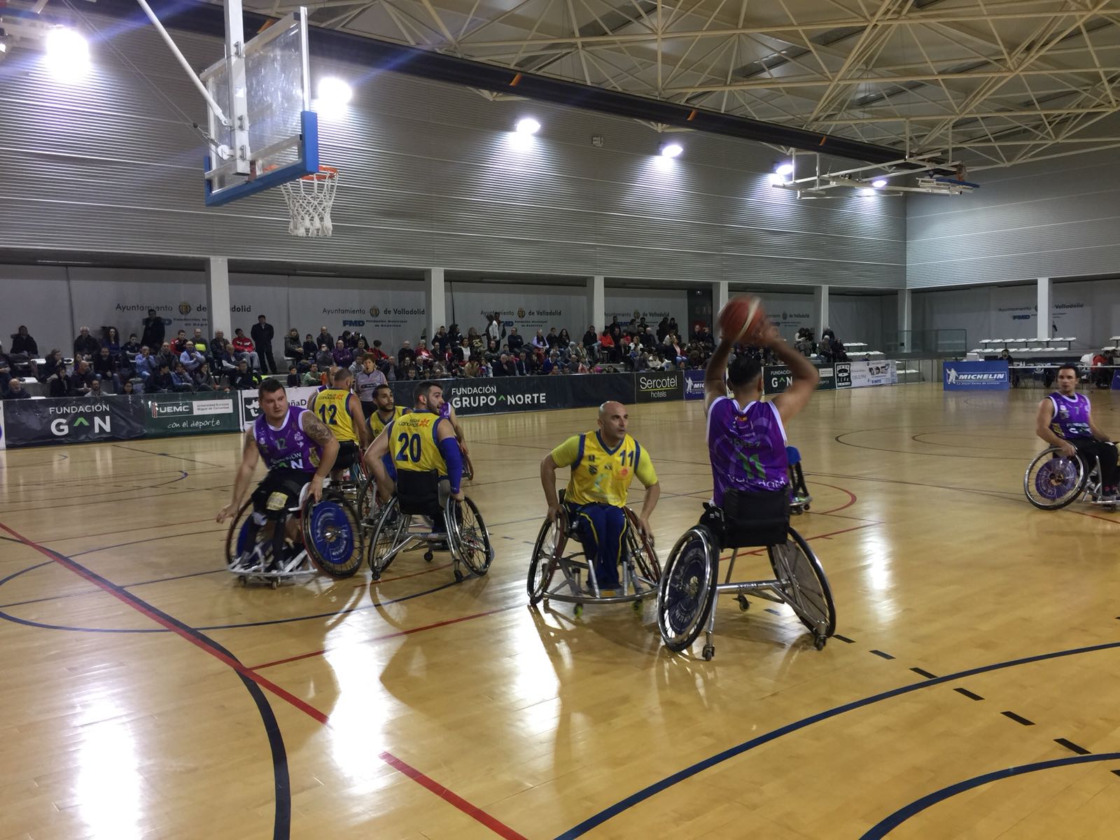 El BSR Gran Canaria se descuelga de sus objetivos en la Liga
