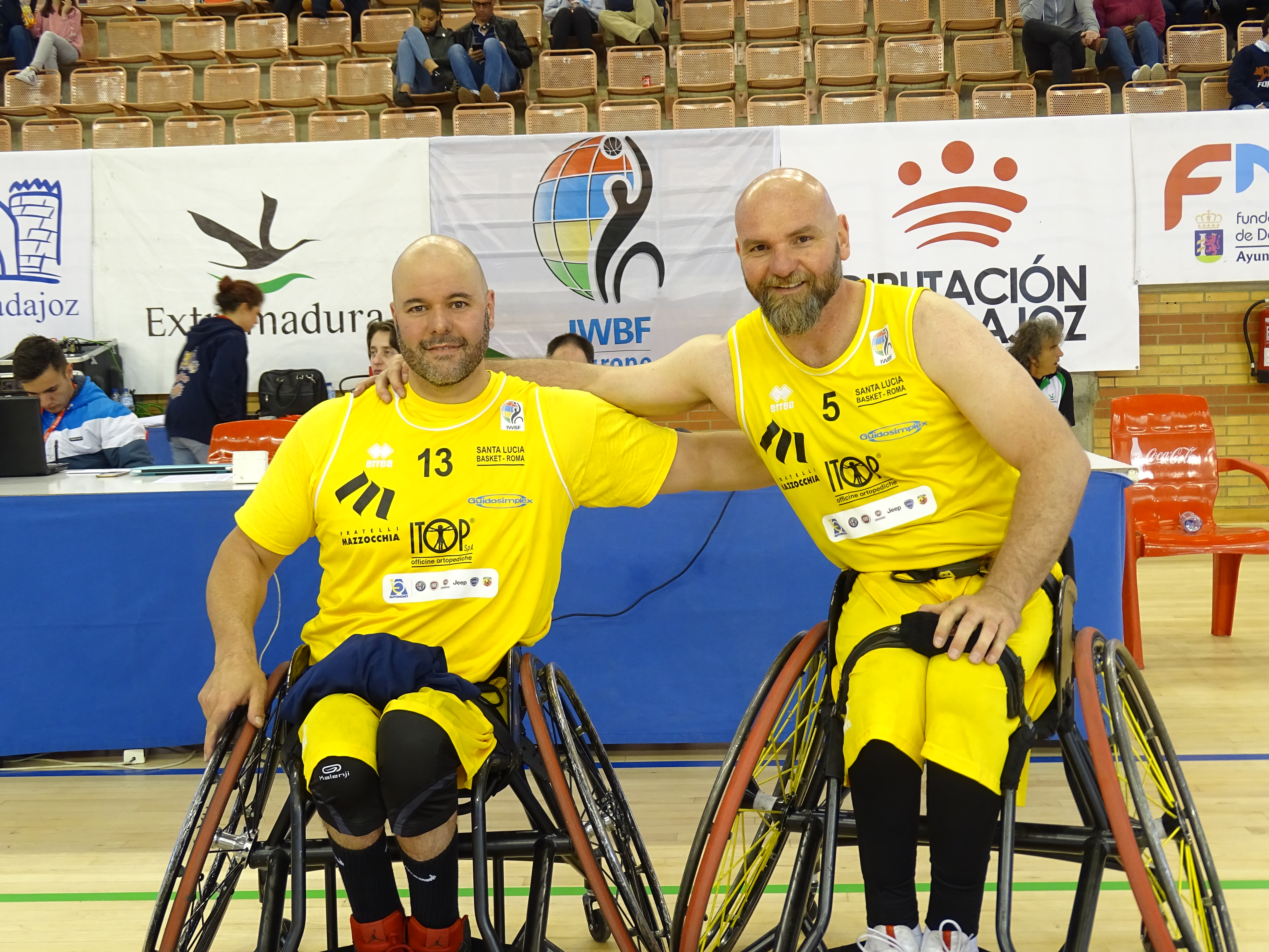 Muiño da al Santa Lucía la EuroLiga 3 con la última canasta de la final