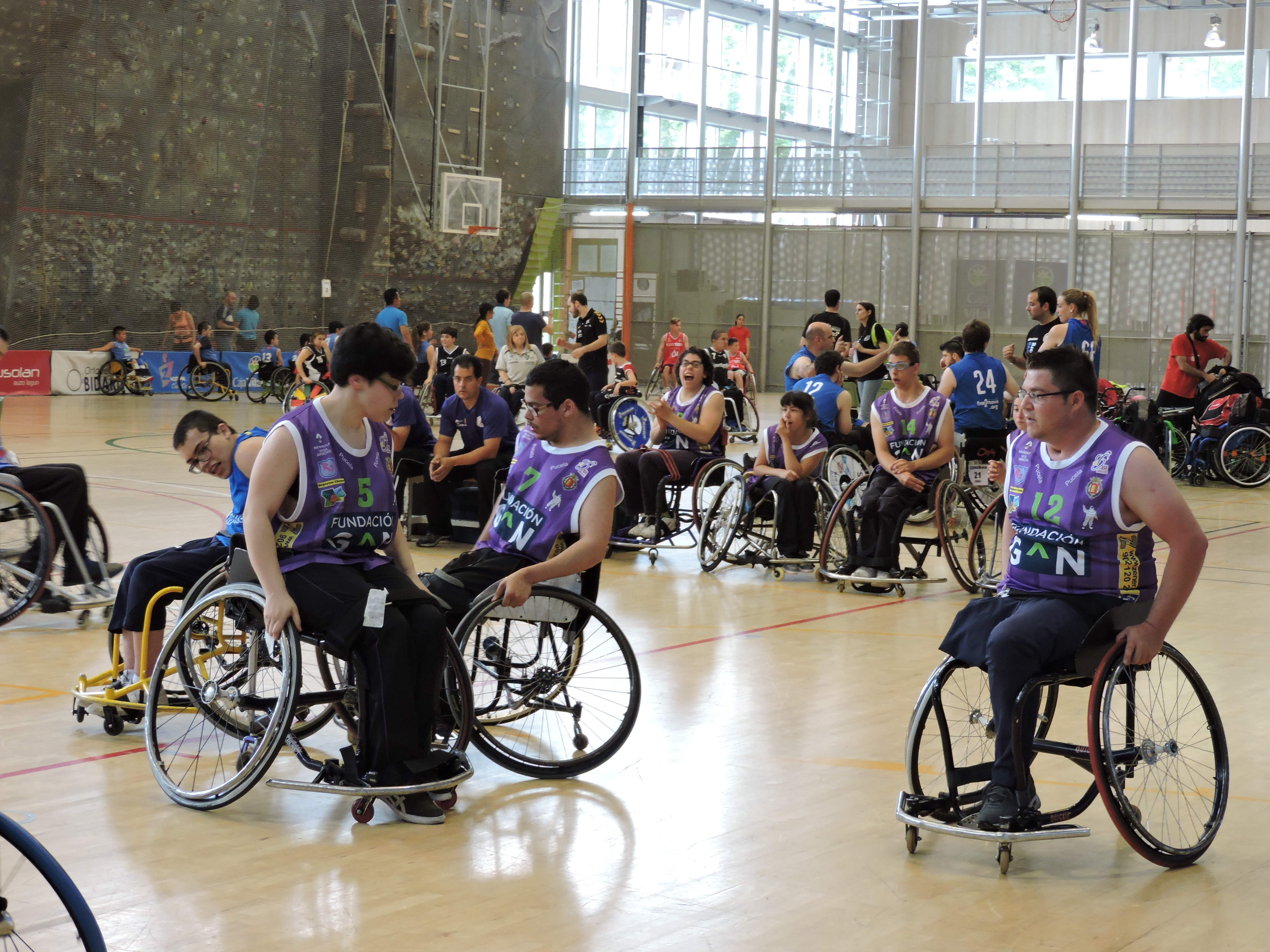 Otro reto más para la Escuela de Baloncesto en Silla de Ruedas del Fundación Grupo Norte