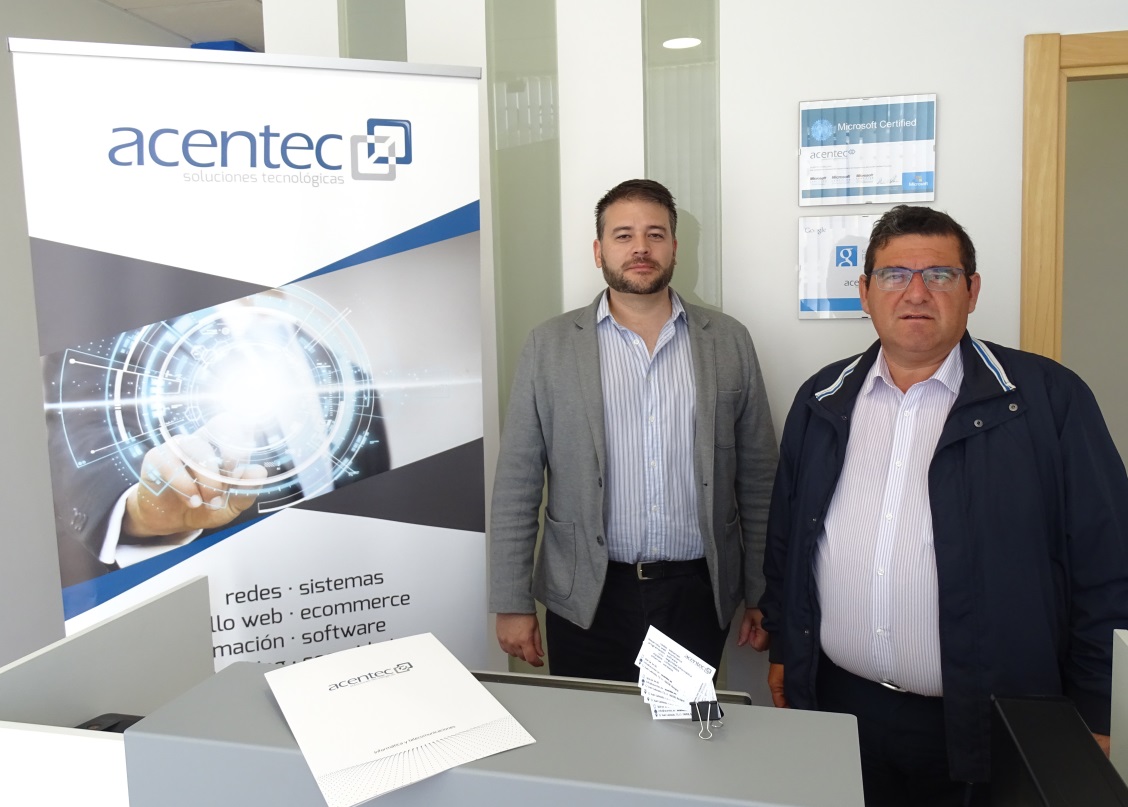 Acentec nuevo colaborador principal del Mideba Extremadura 