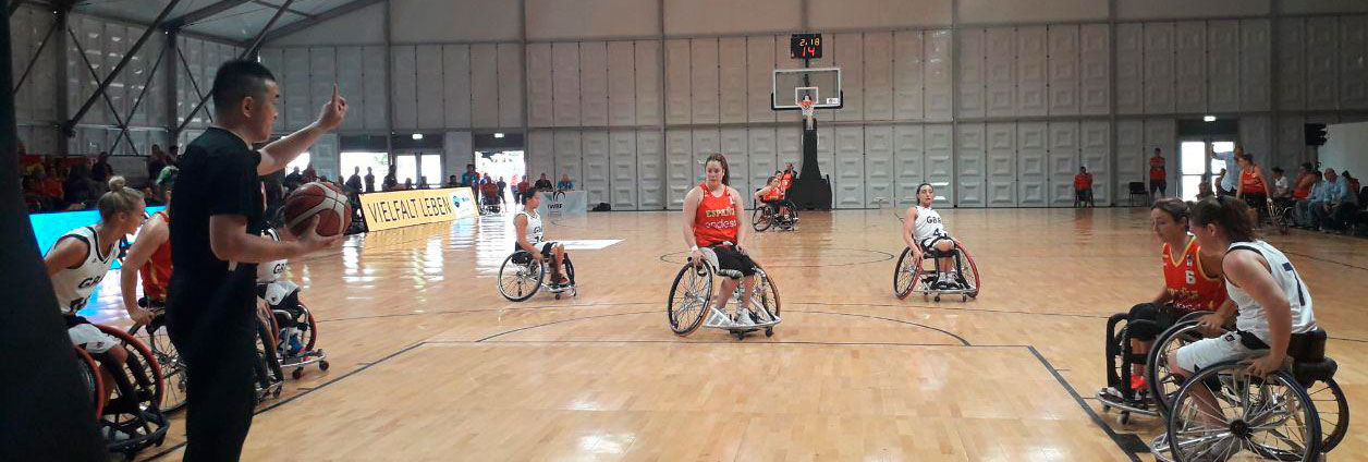 Una gran España femenina roza la victoria ante Gran Bretaña