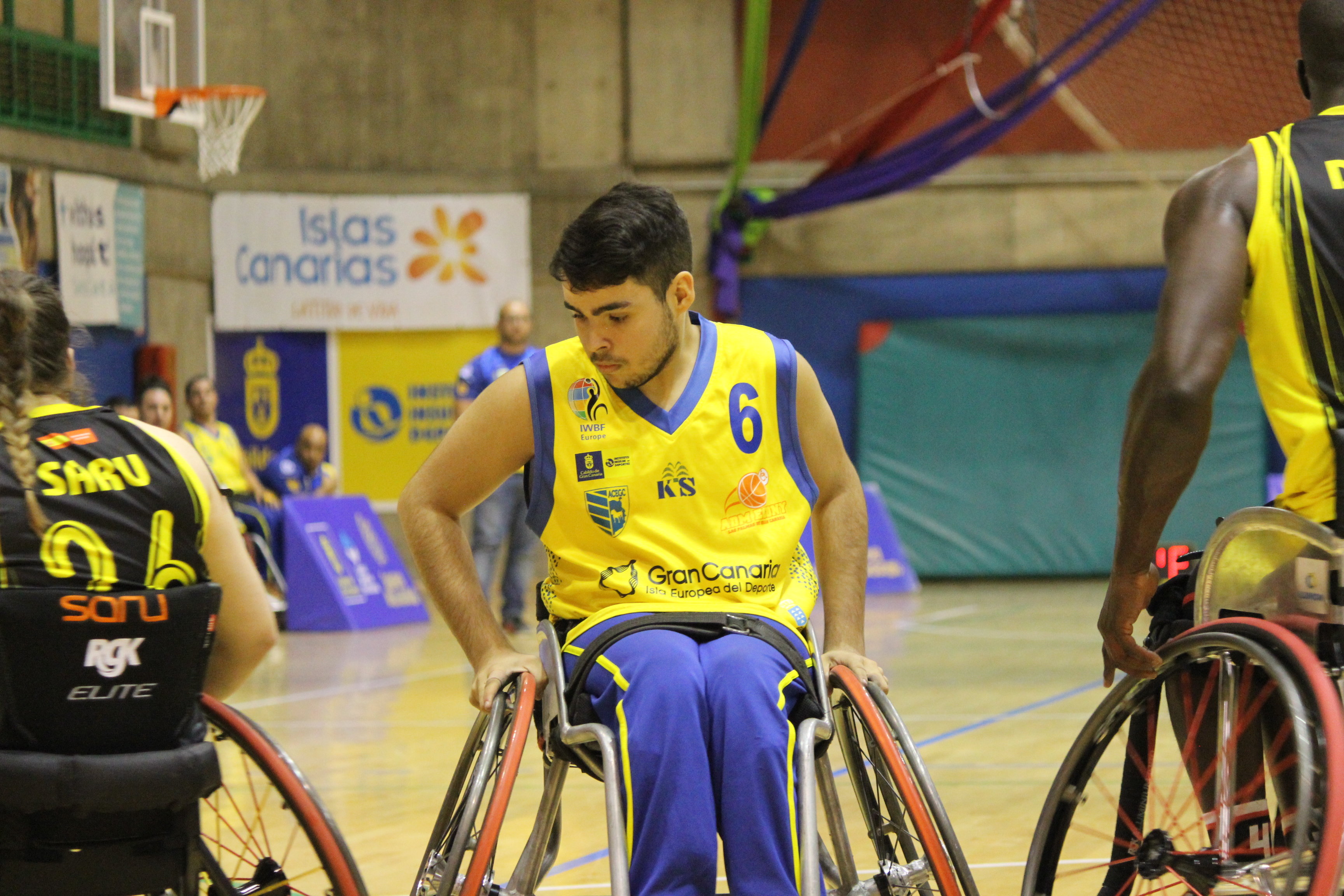 Liga BSR - DIV. HONOR (crónica G. Canaria): El BSR ACE Gran Canaria planta batalla, pero no puede superar al gigante madrileño (67-74)