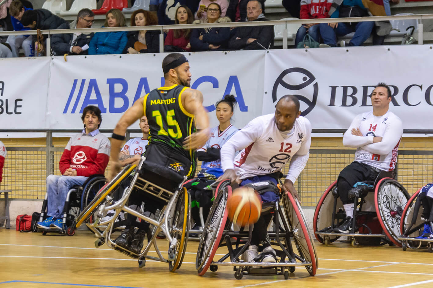 Liga BSR - DIV. HONOR (crónica Amfiv):   El Iberconsa Amfiv reacciona a tiempo para iniciar con victoria la segunda vuelta