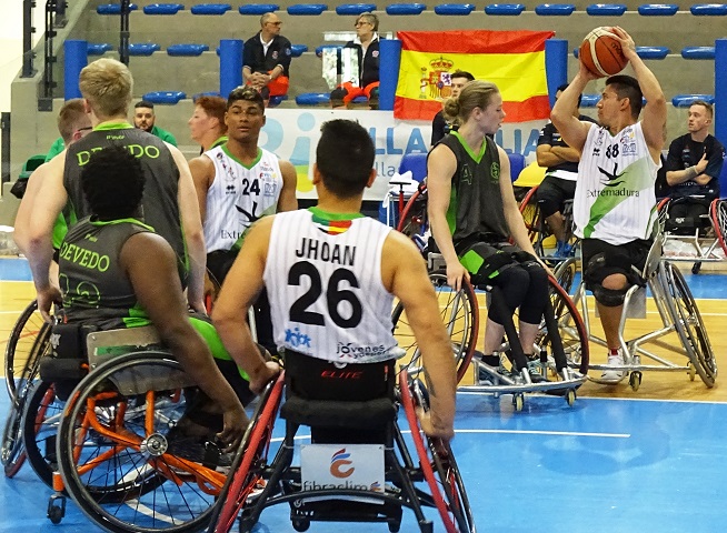 Un arrollador Mideba Extremadura se acerca a la final de la EuroLiga 2
