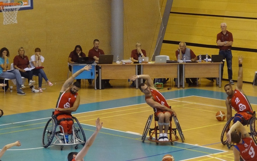 Clinic de clasificación funcional de baloncesto en silla de ruedas en Murcia