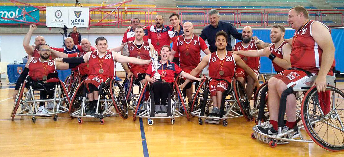 Las Rozas FDI vuelve a la División de Honor 16 años después