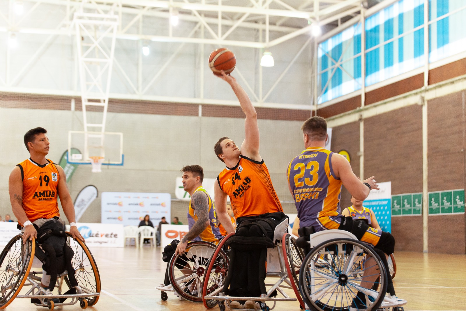 Un arrollador BSR Amiab Albacete entra por tercer año en los cuartos de final de la Champions