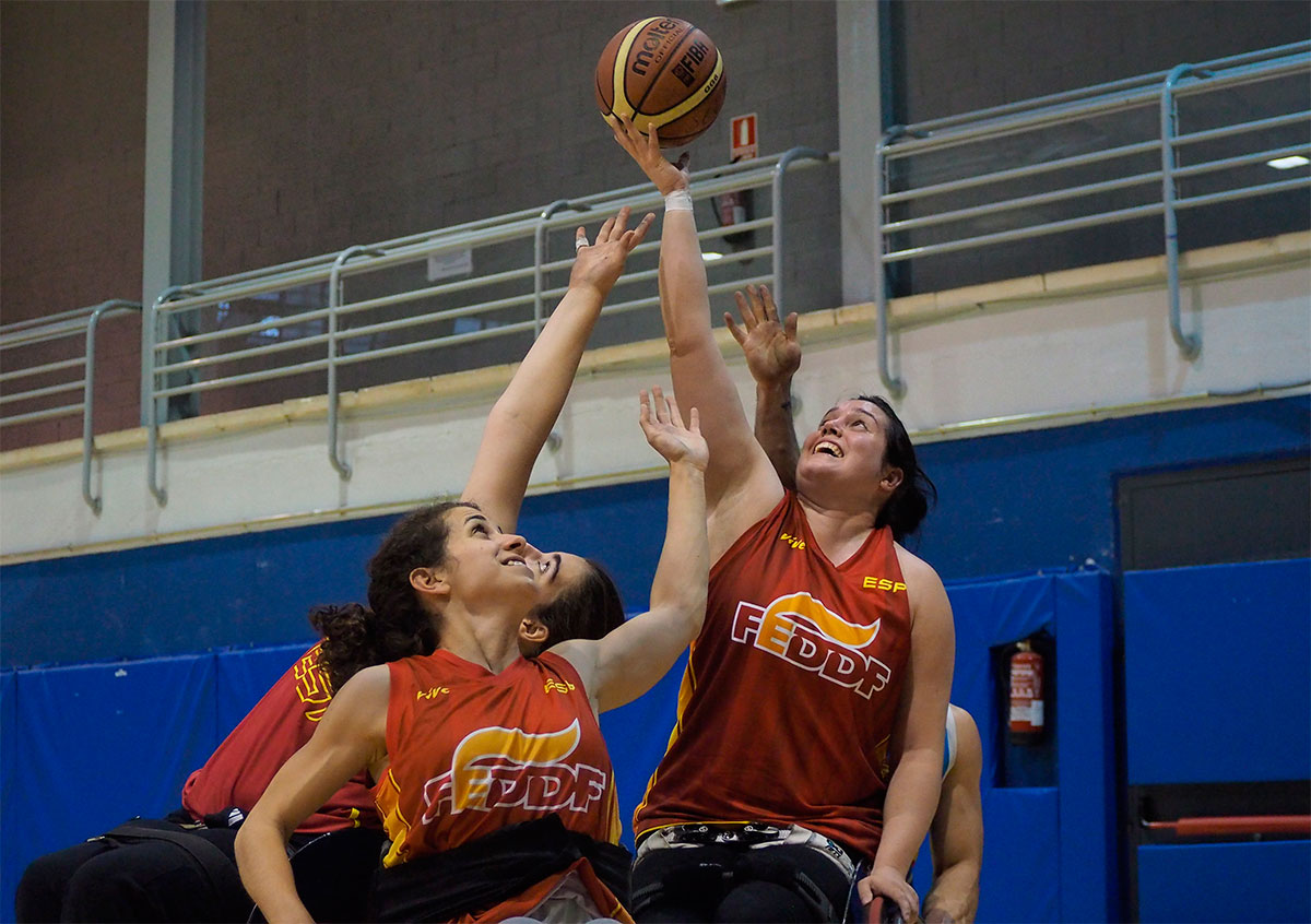 La selección femenina de BSR se concentra tres días en el CAR de Madrid