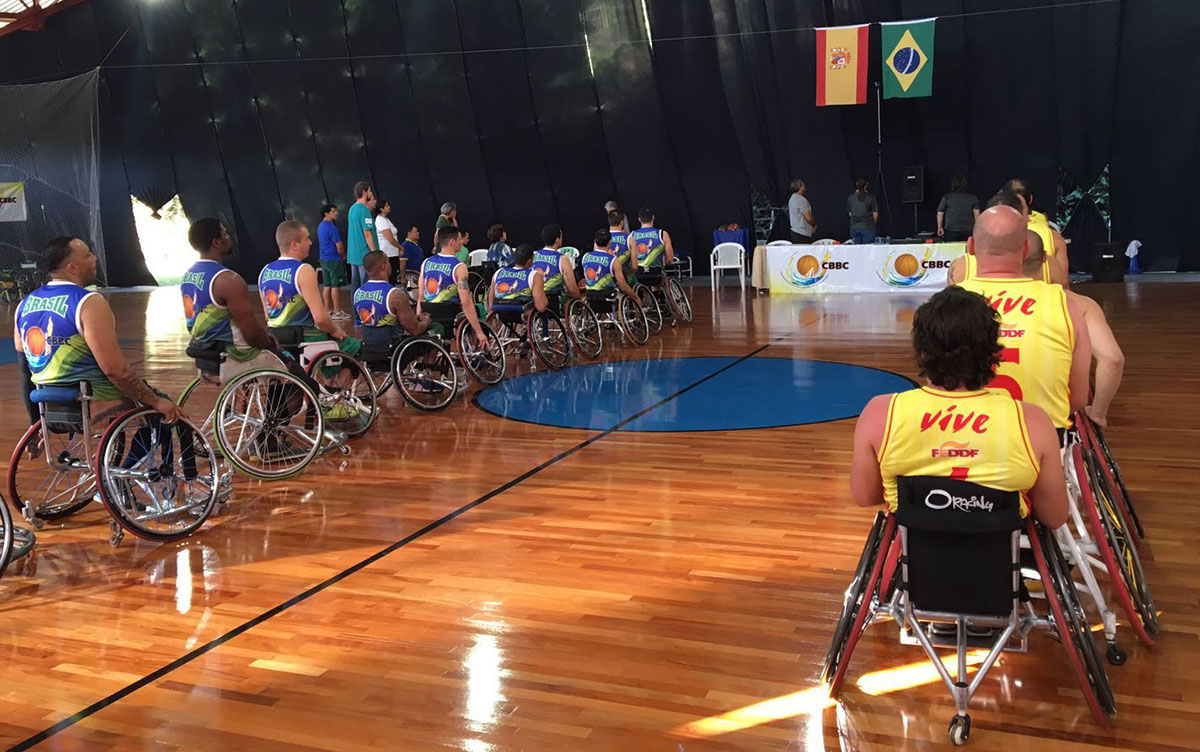 España derrota a Brasil en su primer partido oficial amistoso en Niteroi antes de Rio 2016