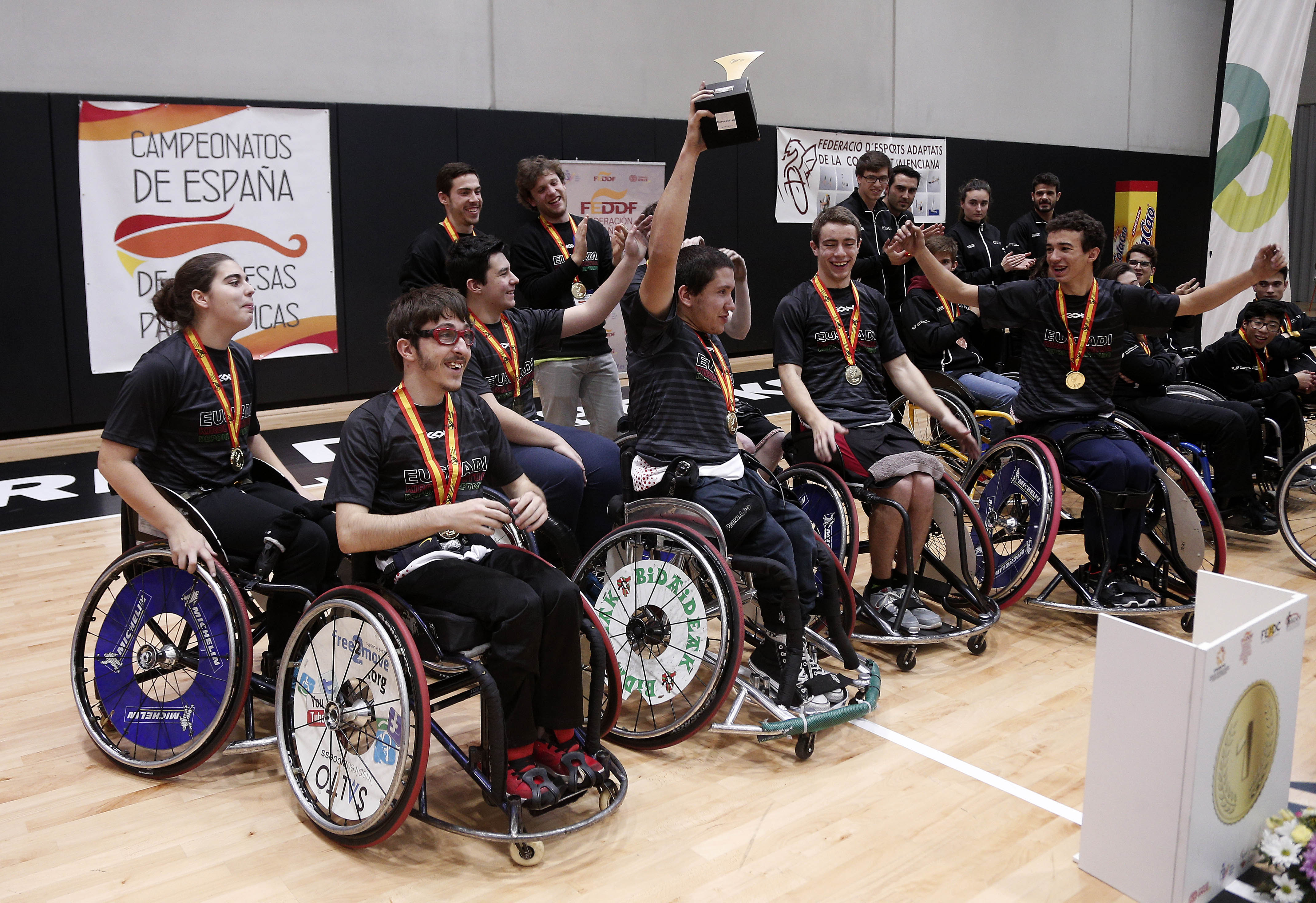 País Vasco se consagra como mejor selección escolar de baloncesto en silla de ruedas