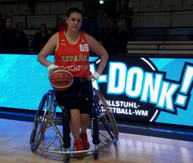 Veva Tapia, un Mundial de baloncesto con España a pie y otro en silla de ruedas