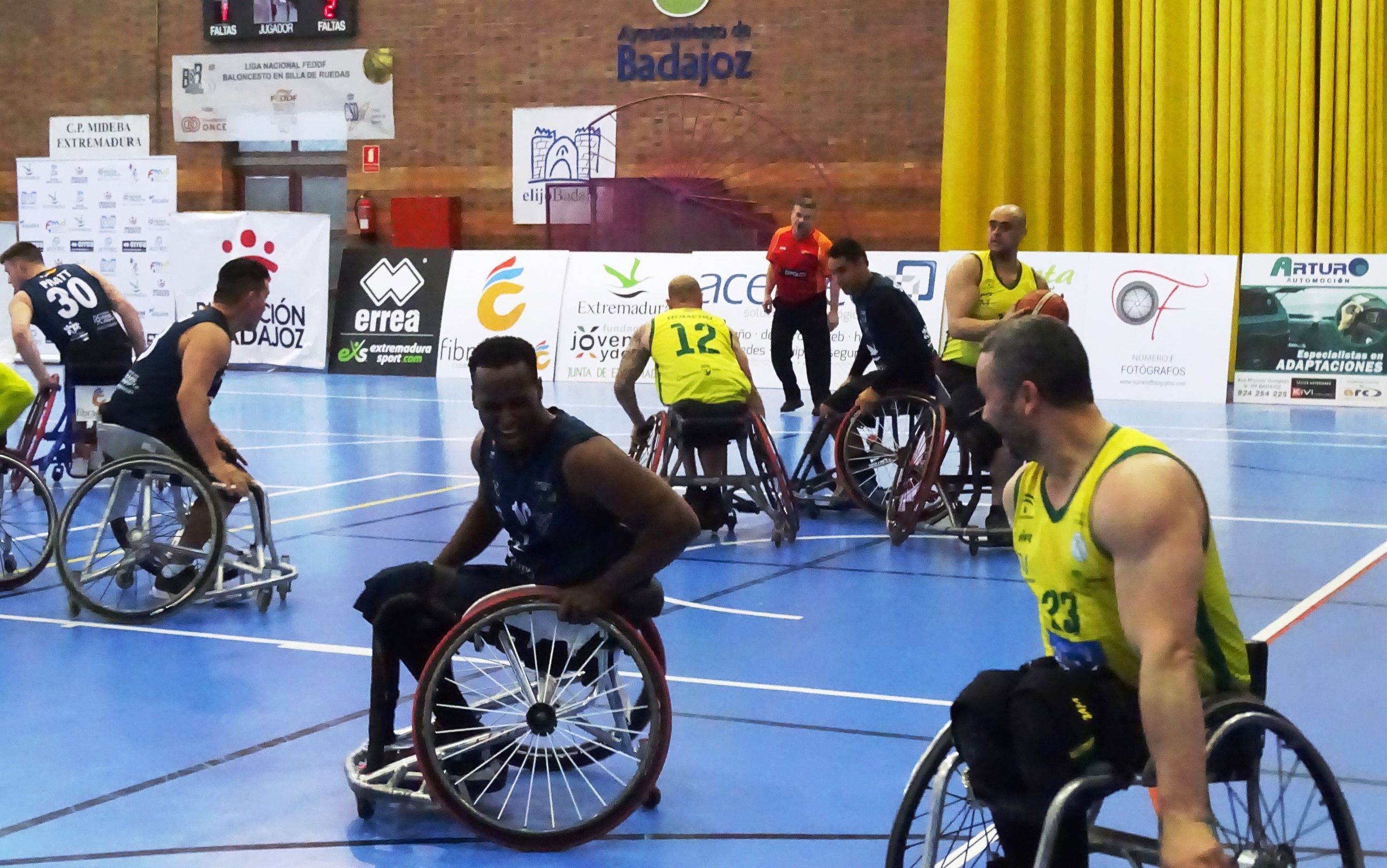 Casa Murcia Getafe BSR certifica su descenso a Primera División