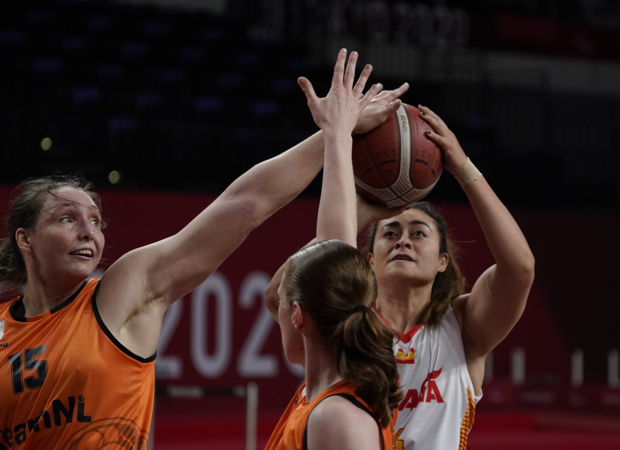 La selección española femenina jugará con Alemania en cuartos de final