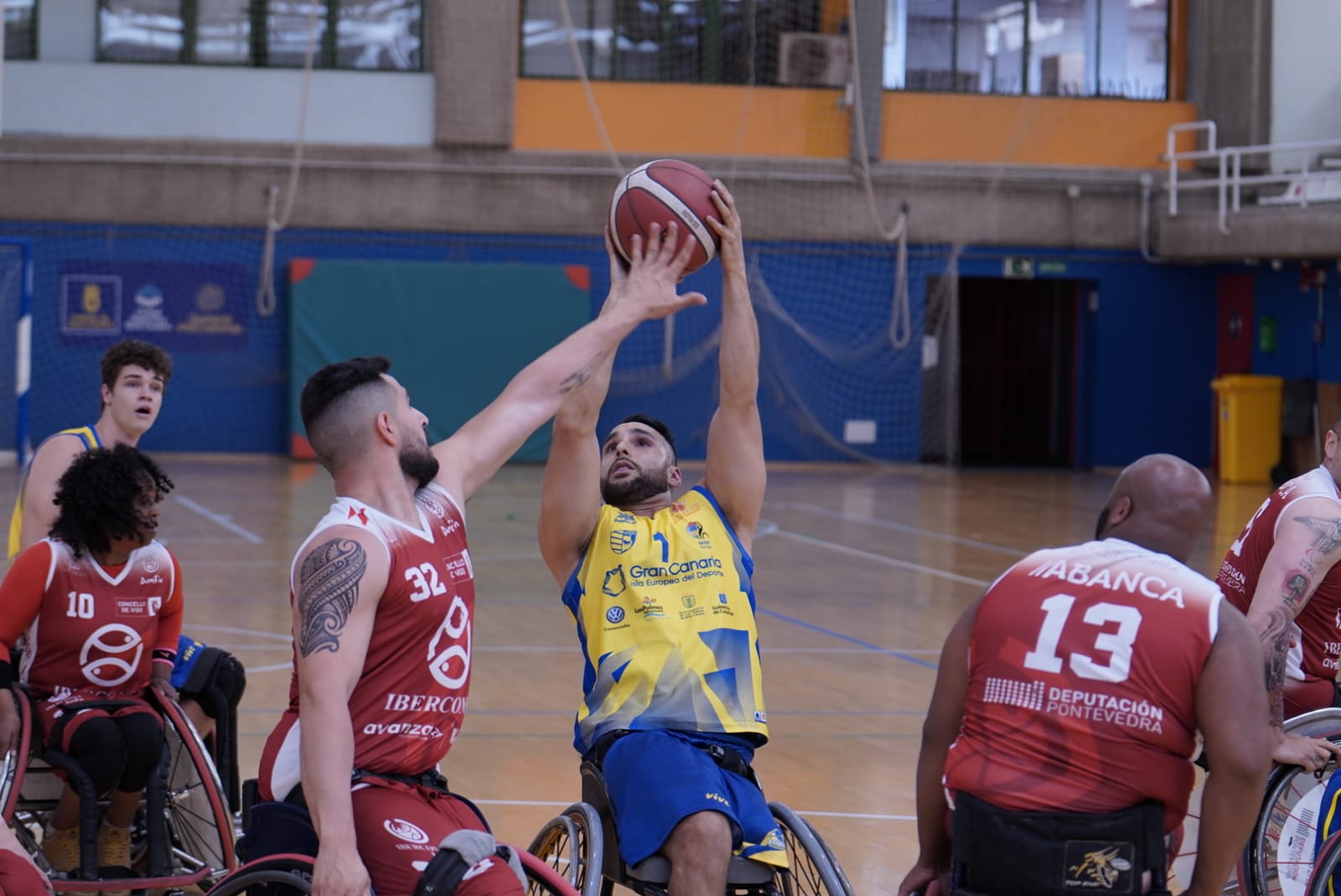 Amiab y Mideba ganan y se jugarán el título de Liga la última jornada